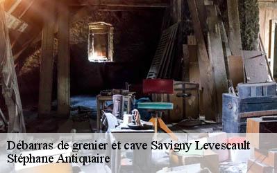 Débarras de grenier et cave  86800